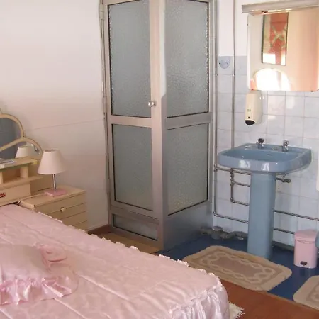Residencial Nosso Lar 2* Lisbon